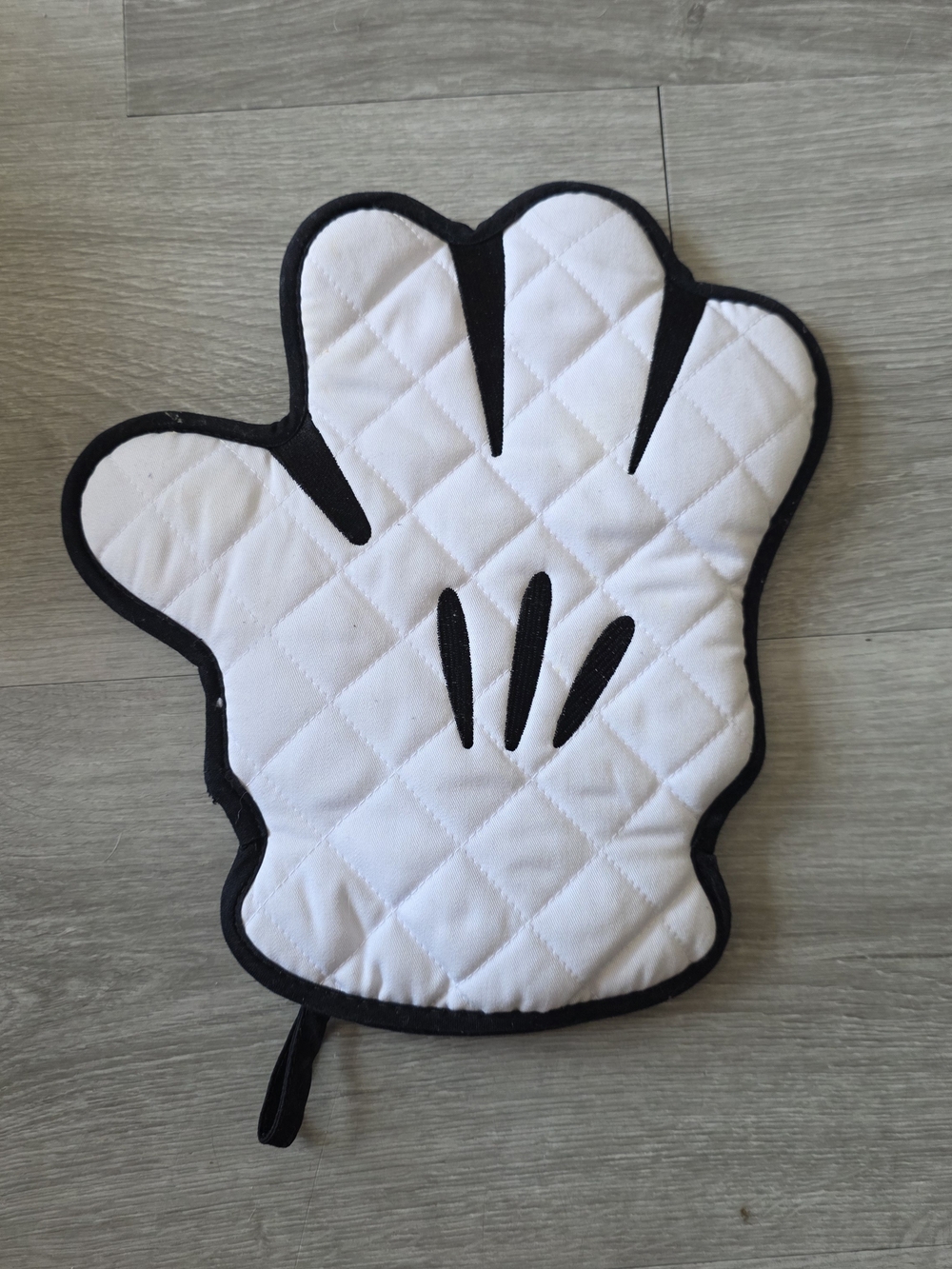 Disney Mickey Mouse Hand Oven Mitt - Black Trim